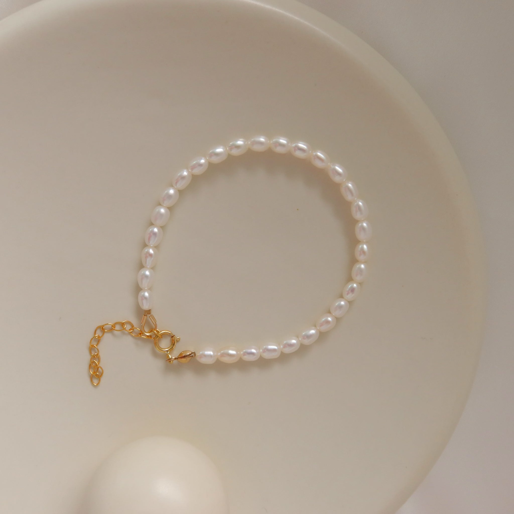 Vivian Pearl Bracelets