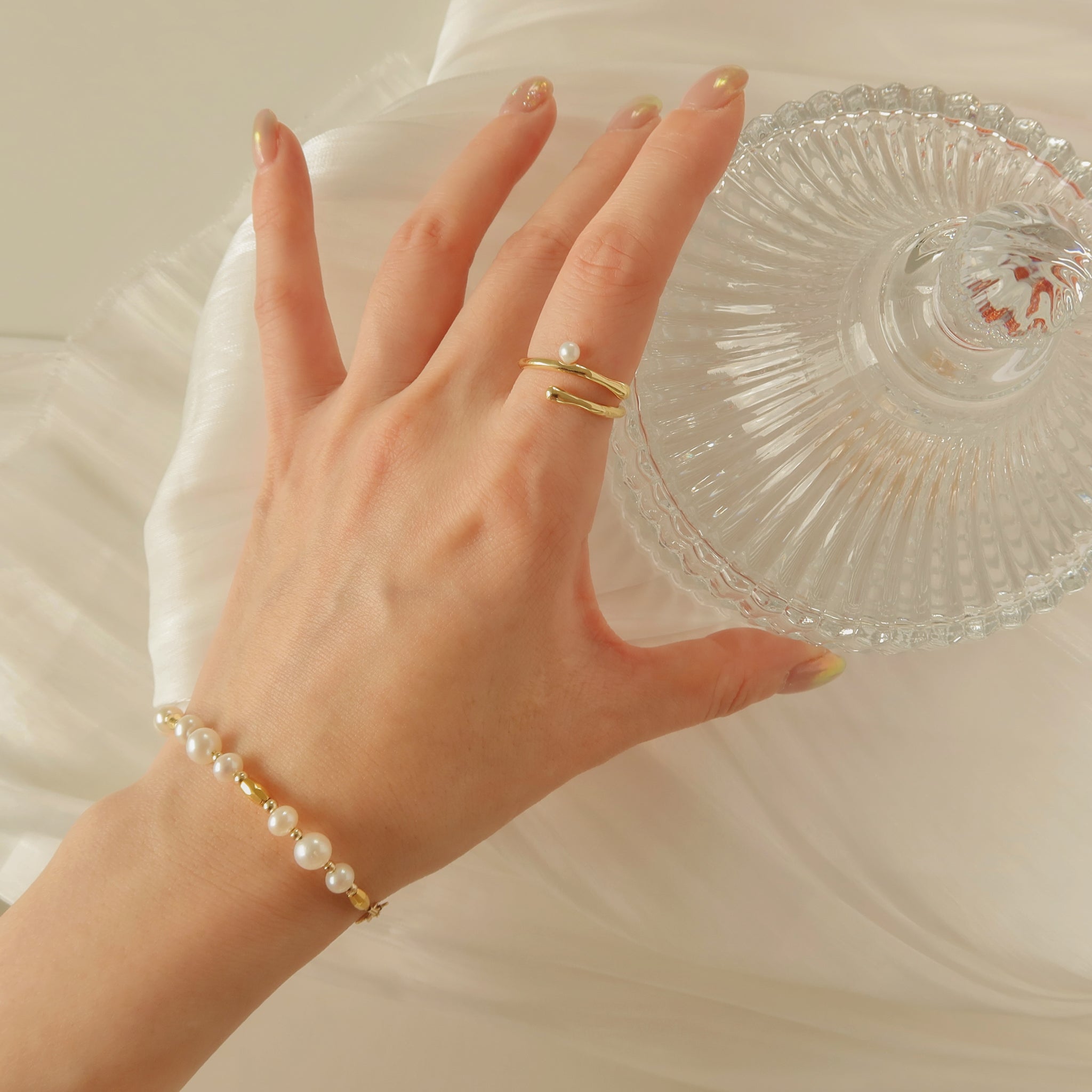 Helena Pearl Bracelets