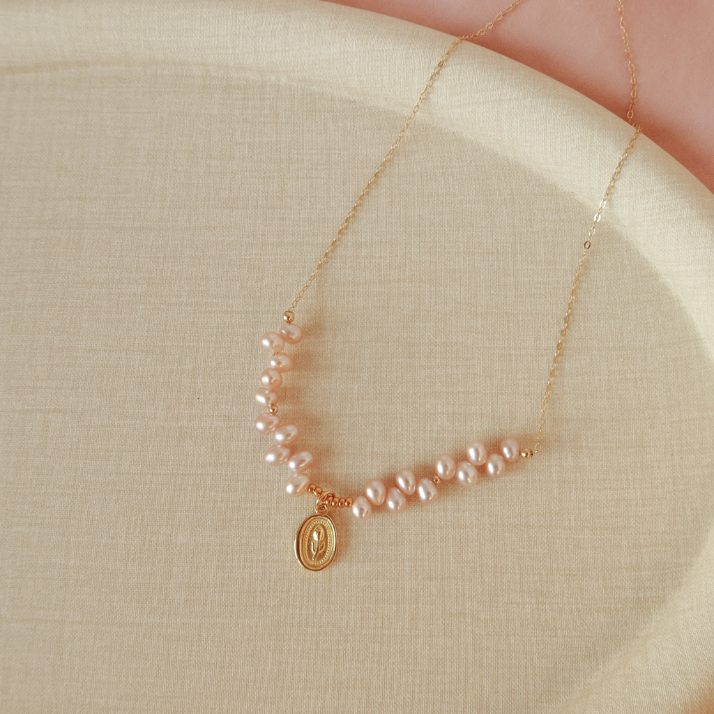 Tulip Pearl Necklaces